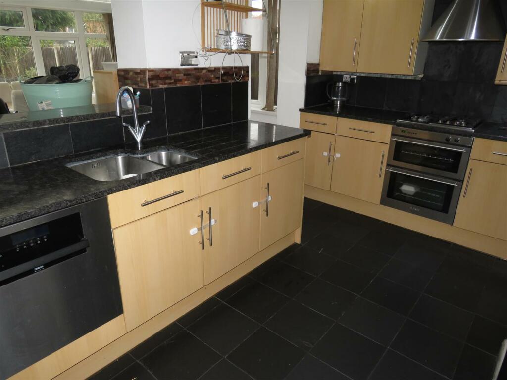 Additional image 4 of Hawthorne Road, Castle Bromwich, Birmingham