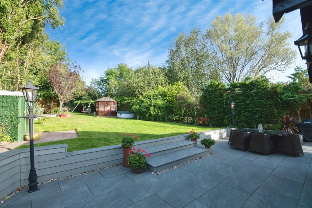 Additional image 21 of Birmingham Road, Mappleborough Green, Studley, Warwickshire, B80