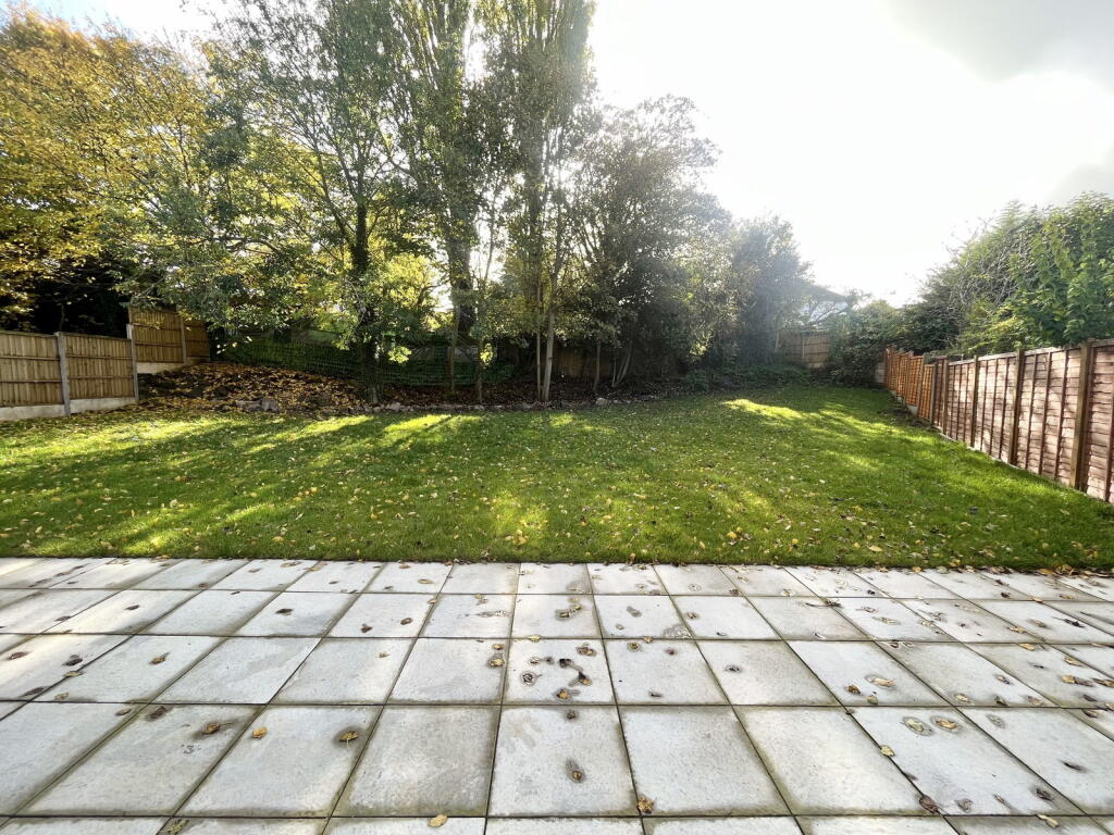 Additional image 30 of Regent Drive, TIVIDALE, Oldbury.