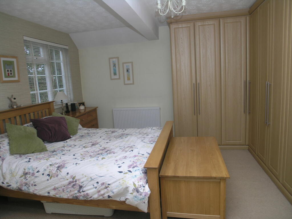 Additional image 8 of HALESOWEN, Cloister Drive