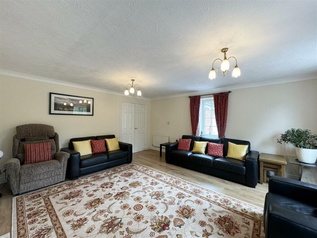 Additional image 3 of Meadow Close, Walmley, Sutton Coldfield