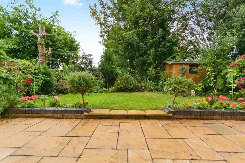 Additional image 16 of Hesket Avenue, Oldbury