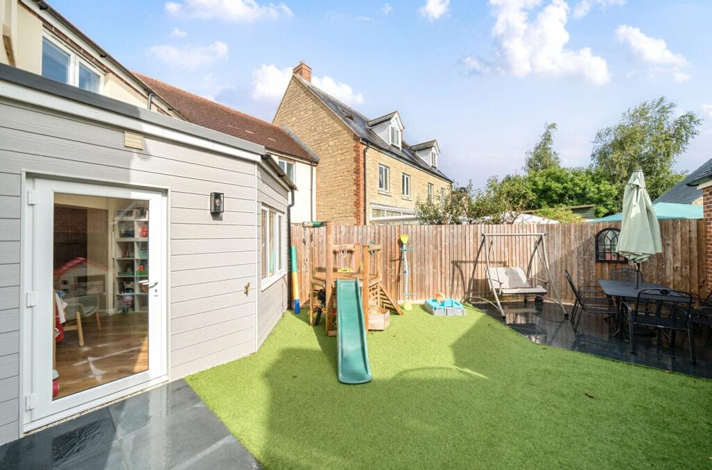 Additional image 16 of Coles Close, Wincanton, Somerset, BA9