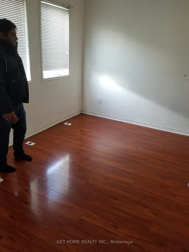 Additional image 20 of 19 Rosebank Dr Unit 106