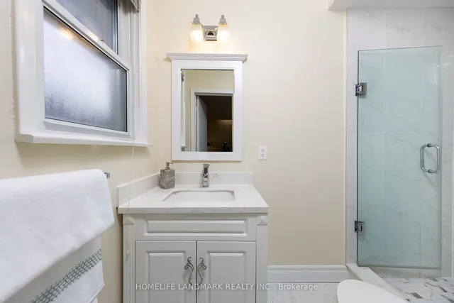 Additional image 25 of 18 Brill Cres