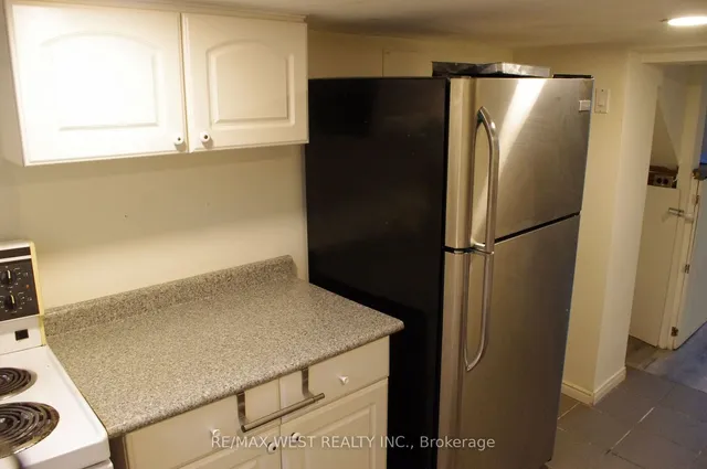 Additional image 15 of 59 Fairfield Ave