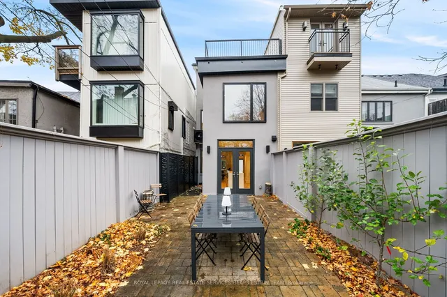 Additional image 39 of 11 Ottawa St