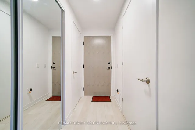 Additional image 6 of 130 River St Unit 1306