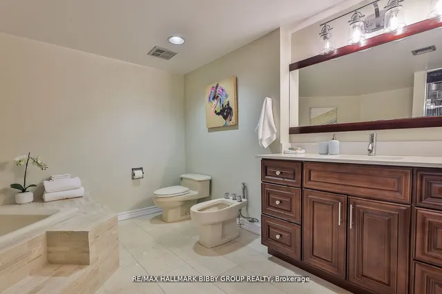 Additional image 20 of 160 Frederick St Unit 803