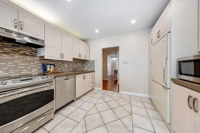 Additional image 12 of 18 Brill Cres