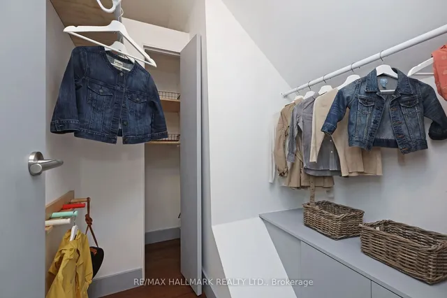 Additional image 31 of 265 Hastings Ave