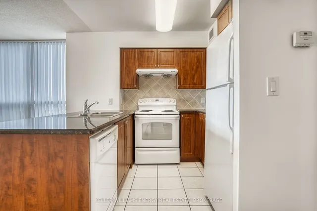 Additional image 11 of 68 Grangeway Ave Unit 1503