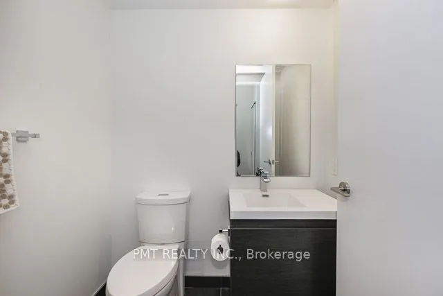 Additional image 11 of 1030 King Street West St Unit 103