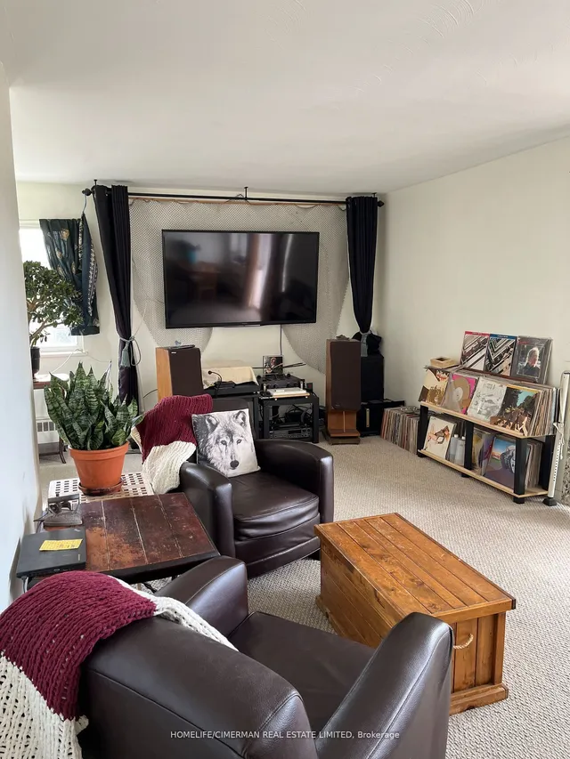 Additional image 7 of 785 Brown's Line Unit 502