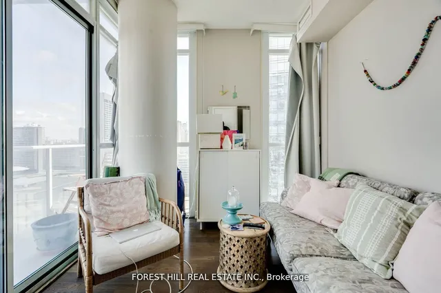 Additional image 15 of 126 Simcoe St Unit 2607