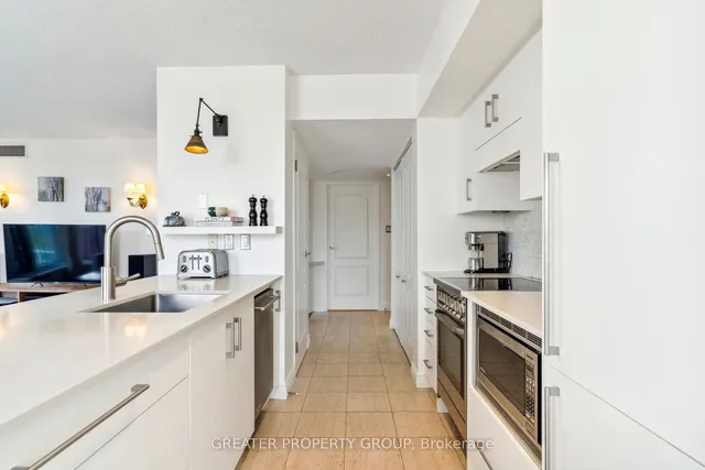 Additional image 21 of 97 Lawton Blvd Unit 704