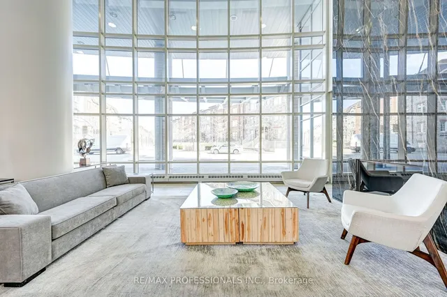 Additional image 31 of 15 Windermere Ave Unit TH101