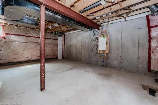 Additional image 30 of 55 Mooregate Cres Unit 8