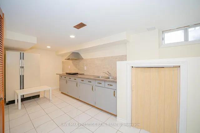 Additional image 34 of 84 WIMBLETON Cres