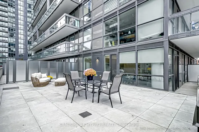 Additional image 13 of 39 Roehampton Ave Unit 505