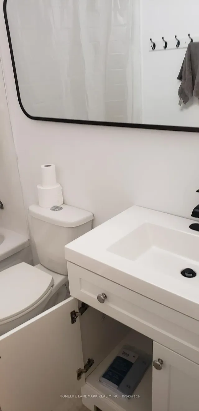 Additional image 20 of 3 Massey Sq Unit 3504