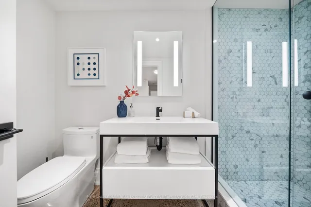 Additional image 33 of 11 Ottawa St