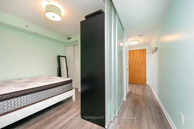 Additional image 12 of 20 Joe Shuster Way Unit 808