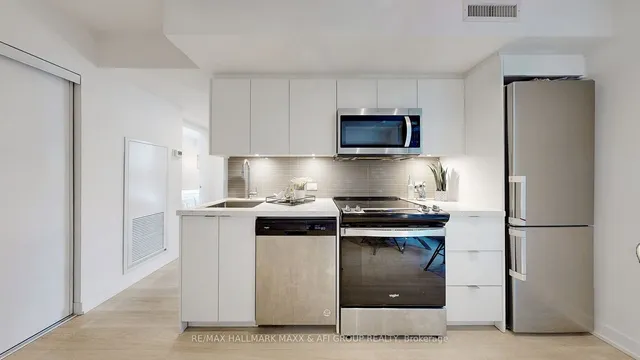 Additional image 15 of 30 Tretti Way Unit 304