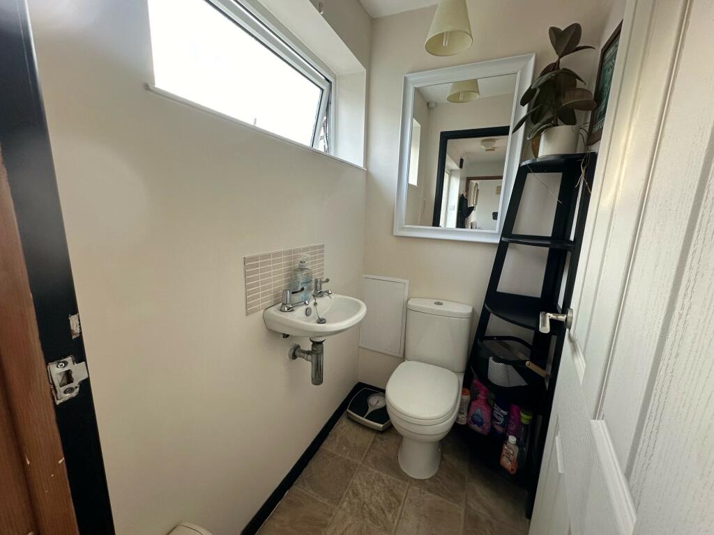 Additional image 6 of Yew Tree Close, Yeovil, Somerset