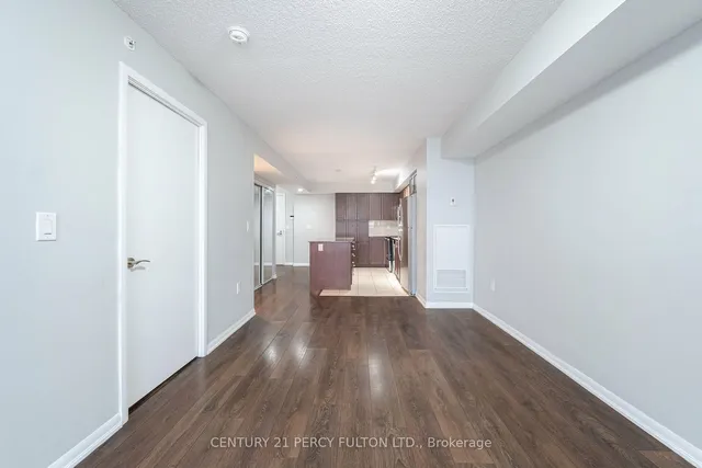 Additional image 13 of 830 Lawrence Ave Unit 501