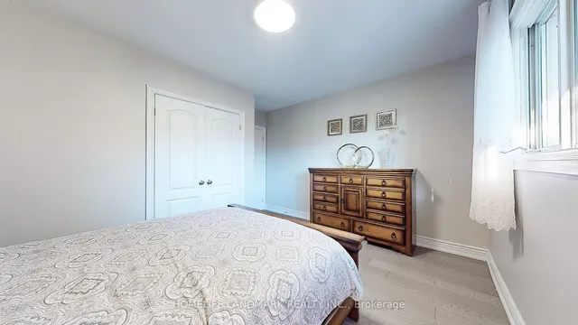 Additional image 15 of 17 evermede Dr