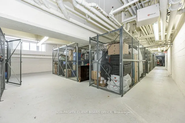 Additional image 10 of 410 King St Unit 220