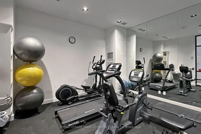 Additional image 34 of 1630 Queen St Unit 502