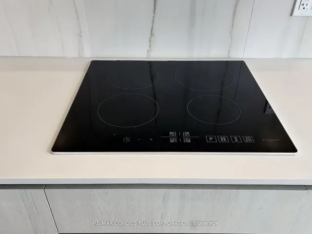 Additional image 11 of 47 Mutual St Unit 1907