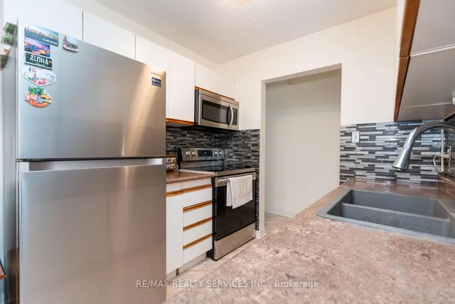 Additional image 15 of 29 West Ave Unit 302