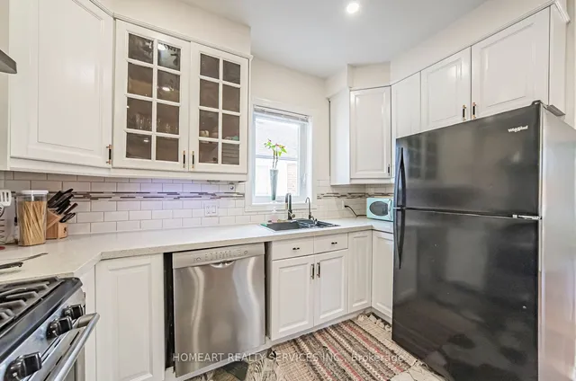 Additional image 8 of 56 Parker Ave