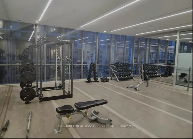 Additional image 19 of 8 Charlotte St Unit 507