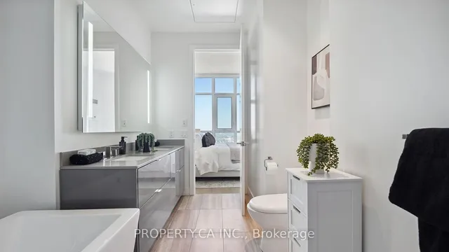 Additional image 16 of 7 Grenville St Unit 6308