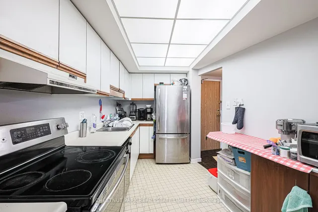 Additional image 9 of 757 Victoria Park Ave Unit 701