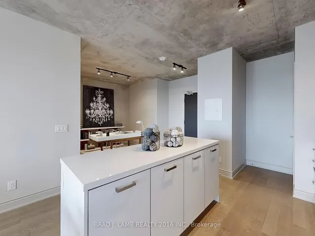 Additional image 13 of 608 Richmond St Unit 1209