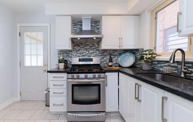 Additional image 14 of 29 Hillary Ave