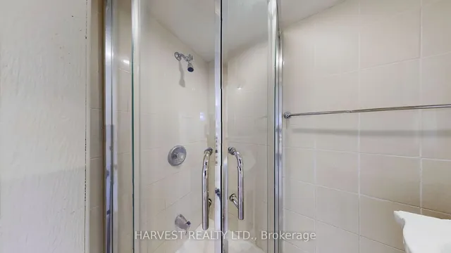 Additional image 29 of 47 Commons Dr