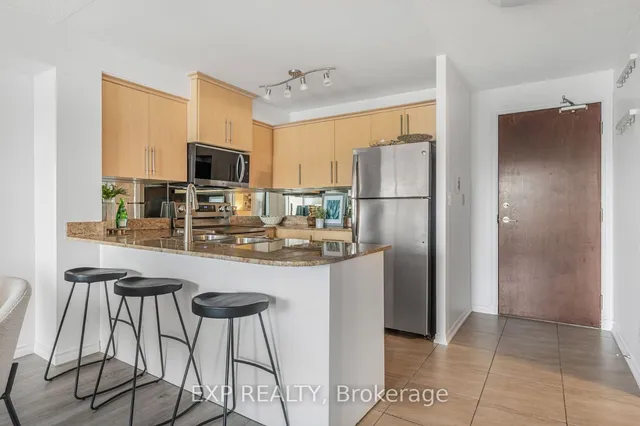 Additional image 3 of 8 Rosebank Dr Unit 7i
