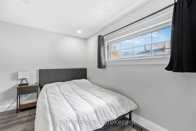 Additional image 8 of 165 Claremont St