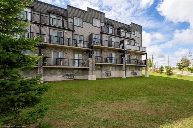 Additional image 27 of 1989 Ottawa St Unit 17E