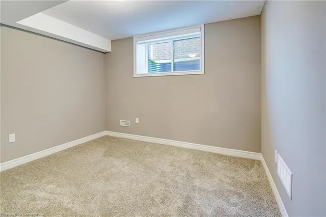 Additional image 32 of 39 Broadacre Dr