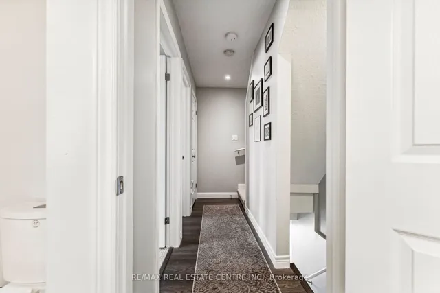 Additional image 28 of 70 Willowrun Dr Unit A1