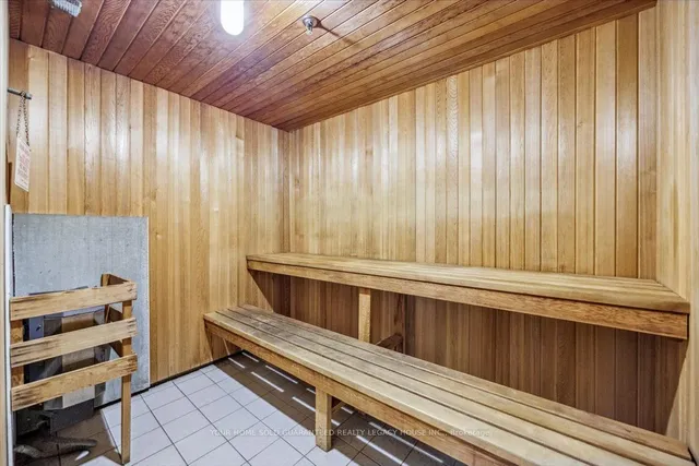 Additional image 14 of 130 Neptune Dr Unit 607