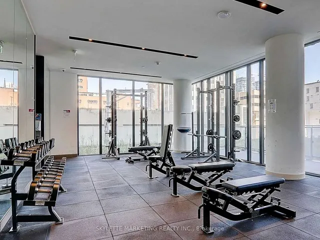 Additional image 32 of 25 Richmond St Unit 1411