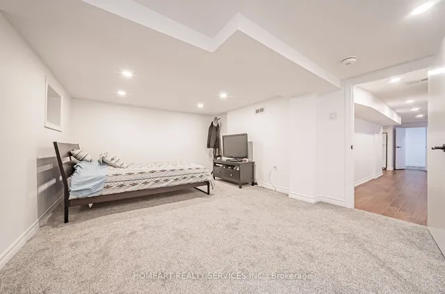 Additional image 34 of 56 Parker Ave